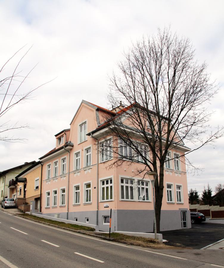 Triangle Apartments Giesshubl Dış mekan fotoğraf